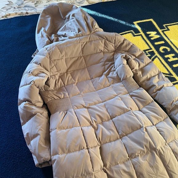 Cole Haan Women's 32" Signature Hooded Taffeta Down Coat - Picture 11 of 11